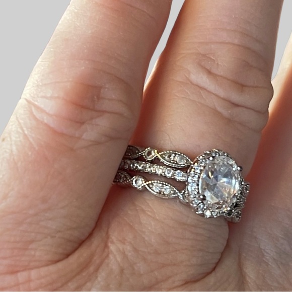 Sterling Wedding Set 3 pieces 2 ct Oval Engagement. So Elegant on you hand! - Picture 8 of 13